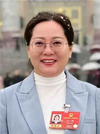  银发劳动者权益面临挑战；三位代表建言，推动制度完善与保障落地。 新闻 银发劳动者权益面临挑战；三位代表建言，推动制度完善与保障落地。 新闻 银发劳动者权益面临挑战；三位代表建言，推动制度完善与保障落地。 新闻 银发劳动者权益面临挑战；三位代表建言，推动制度完善与保障落地。 新闻 银发劳动者权益面临挑战；三位代表建言，推动制度完善与保障落地。 新闻 银发劳动者权益面临挑战；三位代表建言，推动制度完善与保障落地。 新闻 银发劳动者权益面临挑战；三位代表建言，推动制度完善与保障落地。 新闻 银发劳动者权益面临挑战；三位代表建言，推动制度完善与保障落地。 新闻