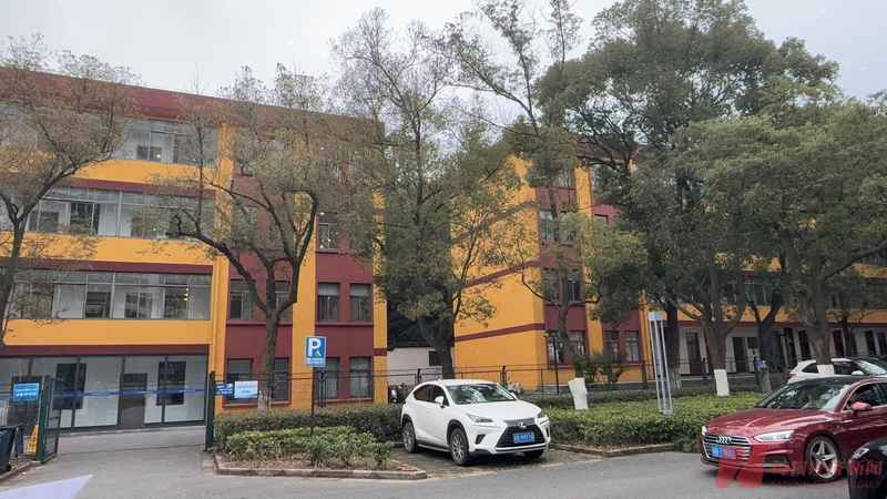 从老厂房到全球布局；任元林古稀再造上市平台，中国民营造船传奇延续。