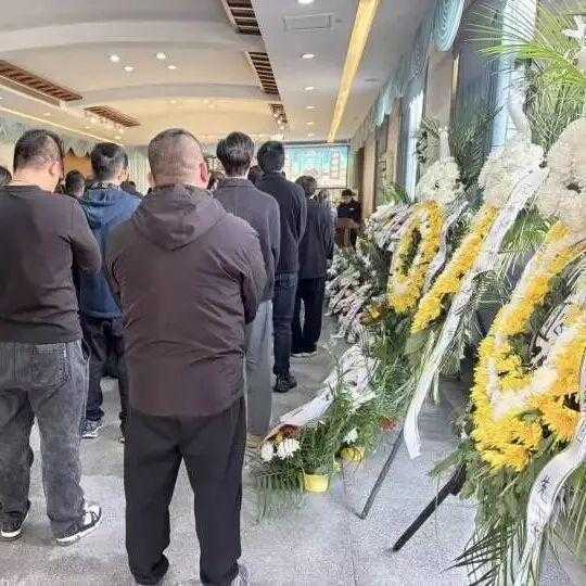  杭州演出市场爆发逻辑：超50组艺人密集开唱的底层数据与技术成因 娱乐新闻