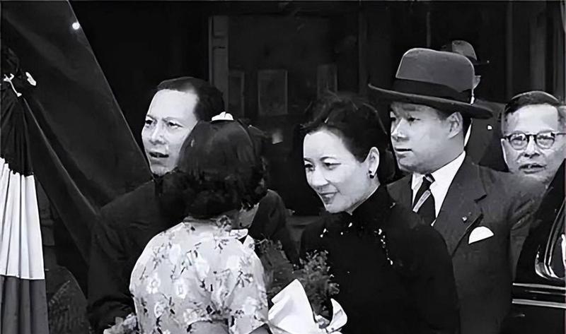  蒋介石情感档案：日记文本中的隐秘心路 新闻 蒋介石情感档案：日记文本中的隐秘心路 新闻